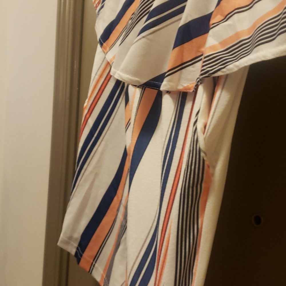 Romper - Picture 2 of 3